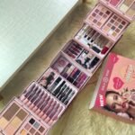 بوكس مكياج ديالا روز الكبير