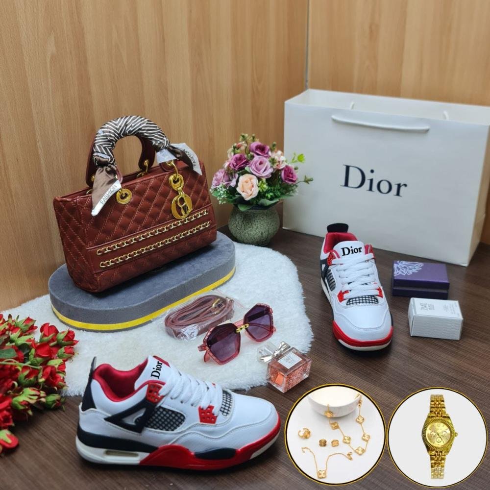 مجموعه هدايا نسائي ماركه ديور - الصورة 4