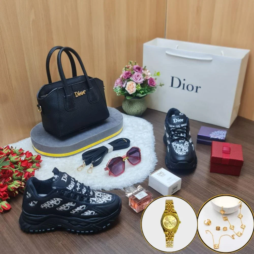 مجموعه هدايا نسائي ماركه ديور - الصورة 3