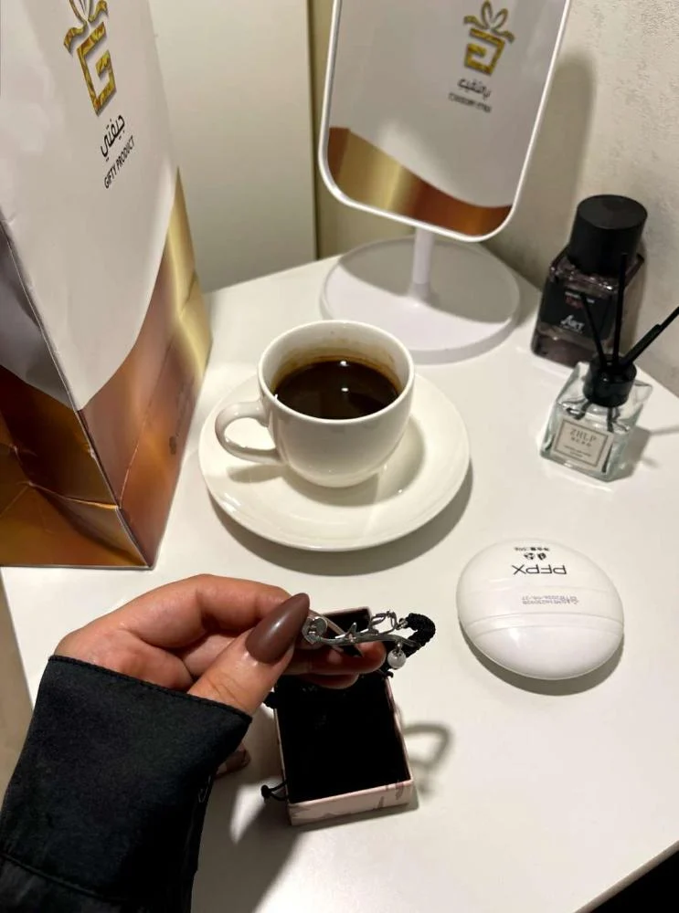 خيوط اساور بالاسم حسب الطلب - الصورة 2