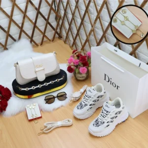 مجموعه هدايا نسائي ماركه شانيل