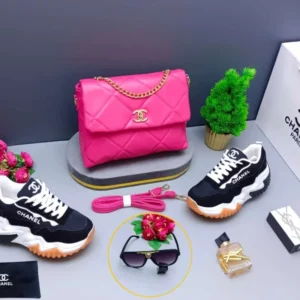 مجموعه هدايا نسائي ماركه شانيل