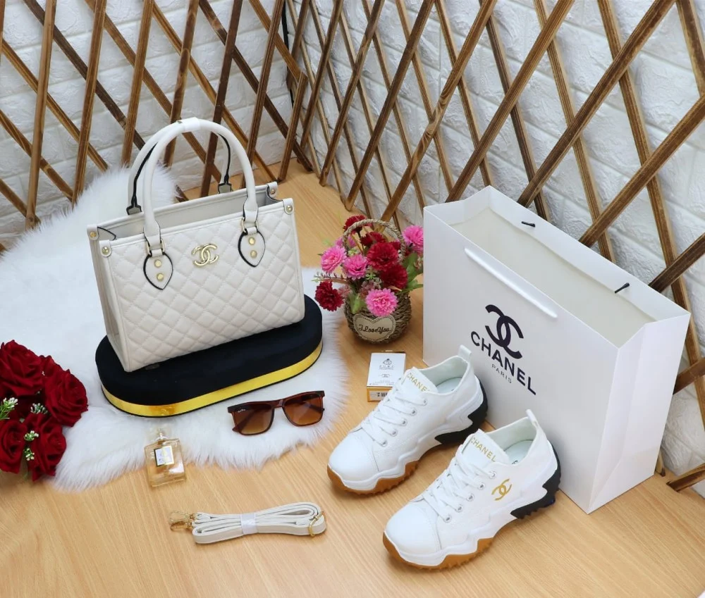 مجموعه هدايا نسائي ماركه شانيل - الصورة 9