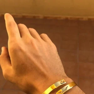 سواره بحفر ماسكين يد بعض